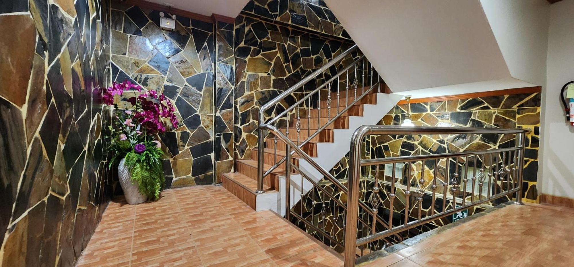 Arya Suites Patong Beach Εξωτερικό φωτογραφία