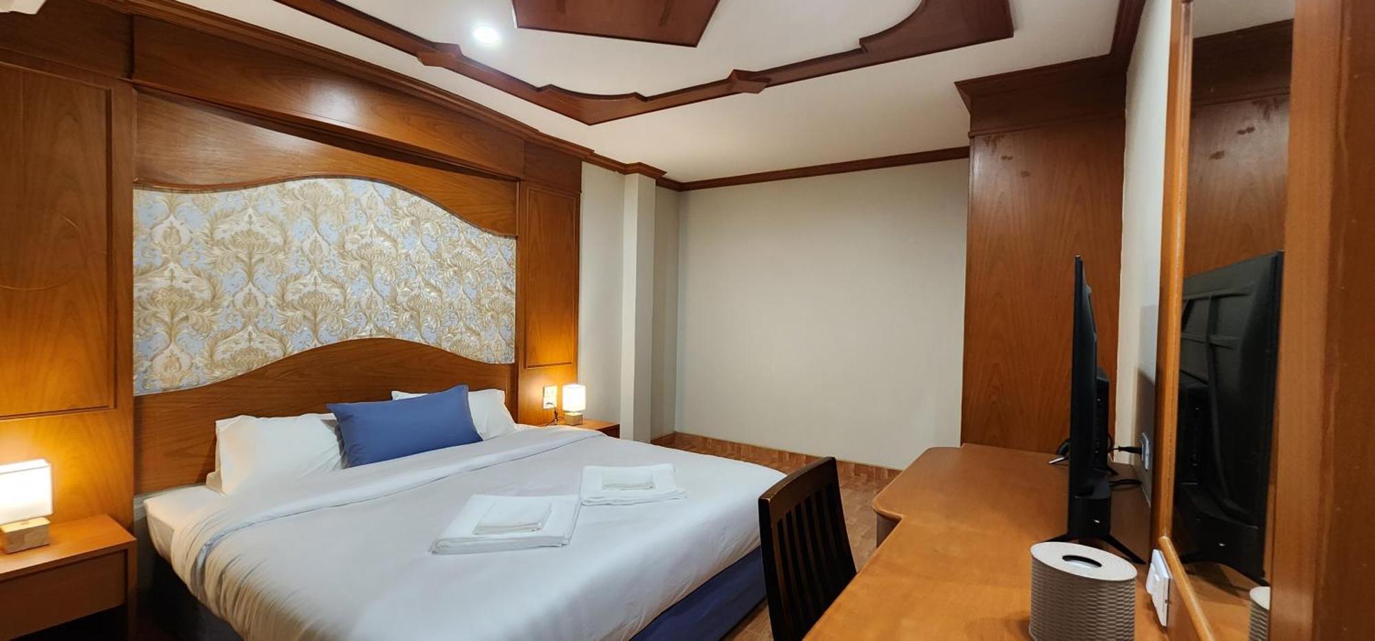 Arya Suites Patong Beach Εξωτερικό φωτογραφία