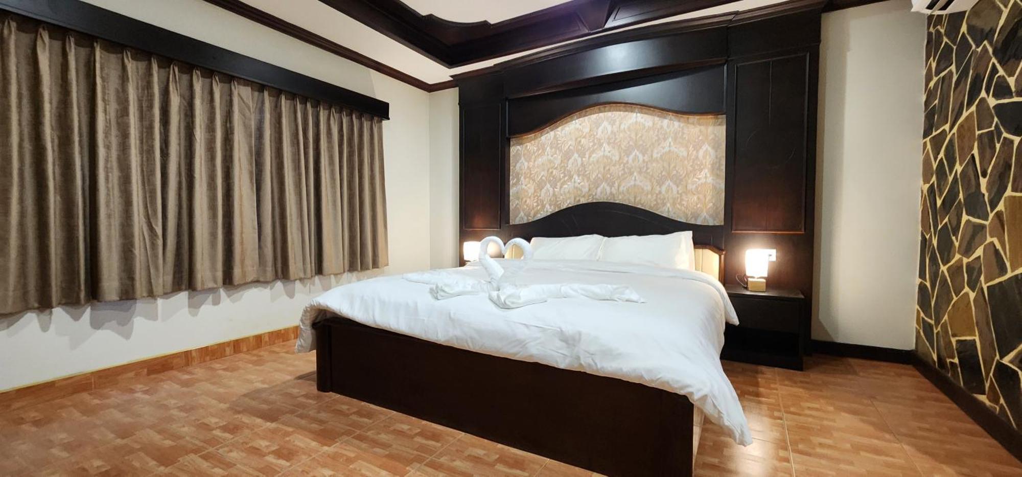 Arya Suites Patong Beach Εξωτερικό φωτογραφία
